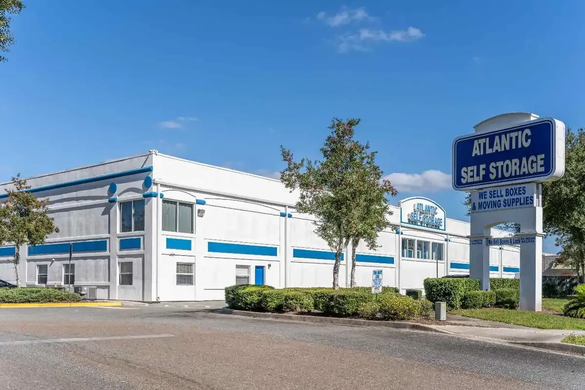 Exterior of Atlantic Self Storage Argyle facility.
