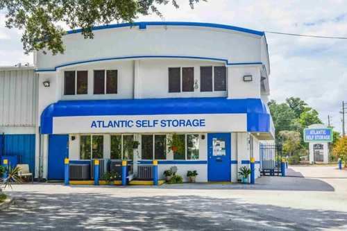Atlantic Self Storage - University Blvd storage facility exterior view